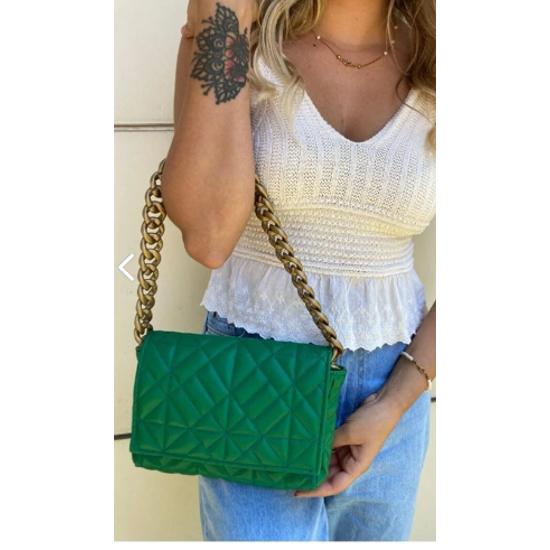 Grüne gesteppte Damen-Schultertasche mit Kette