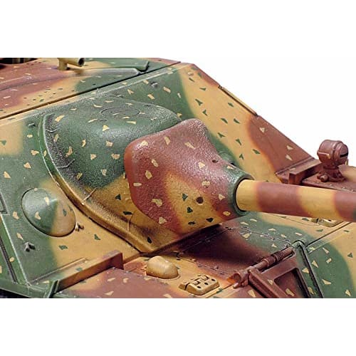 Tamiya 1/35 Military Miniature Series No.340 German Army Tank Destroyer IV /70 V Lang Plastic Model 35340