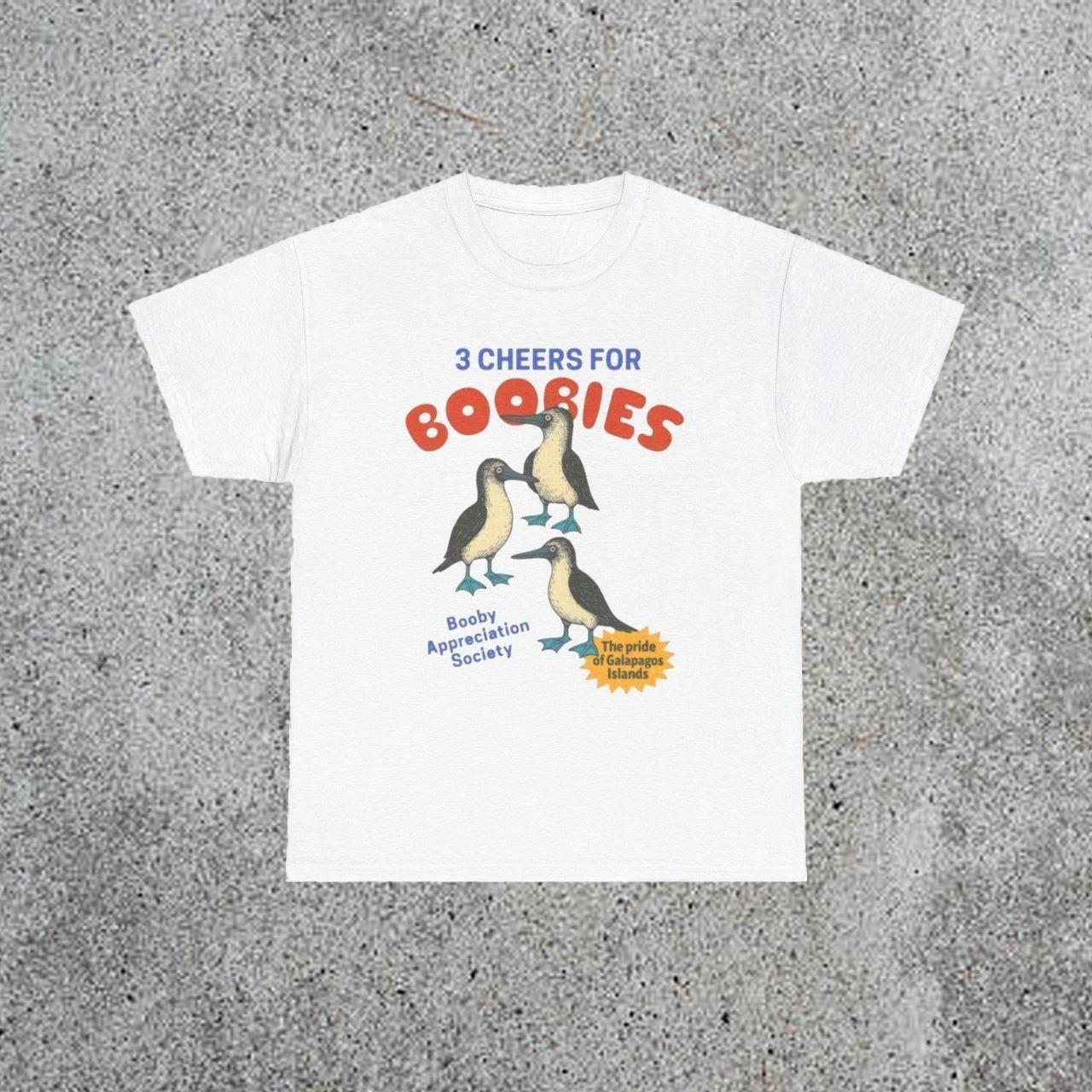 Vintage Style “3 Cheers For Boobies” Blue Footed Booby Bird graphic t-shirt 2XL