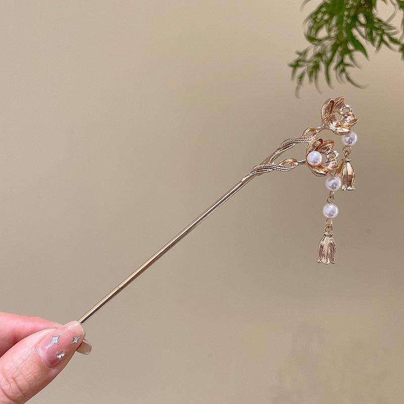 Traditional Sandalwood Hairpin for Chinese Cheongsam & Hanfu Updo