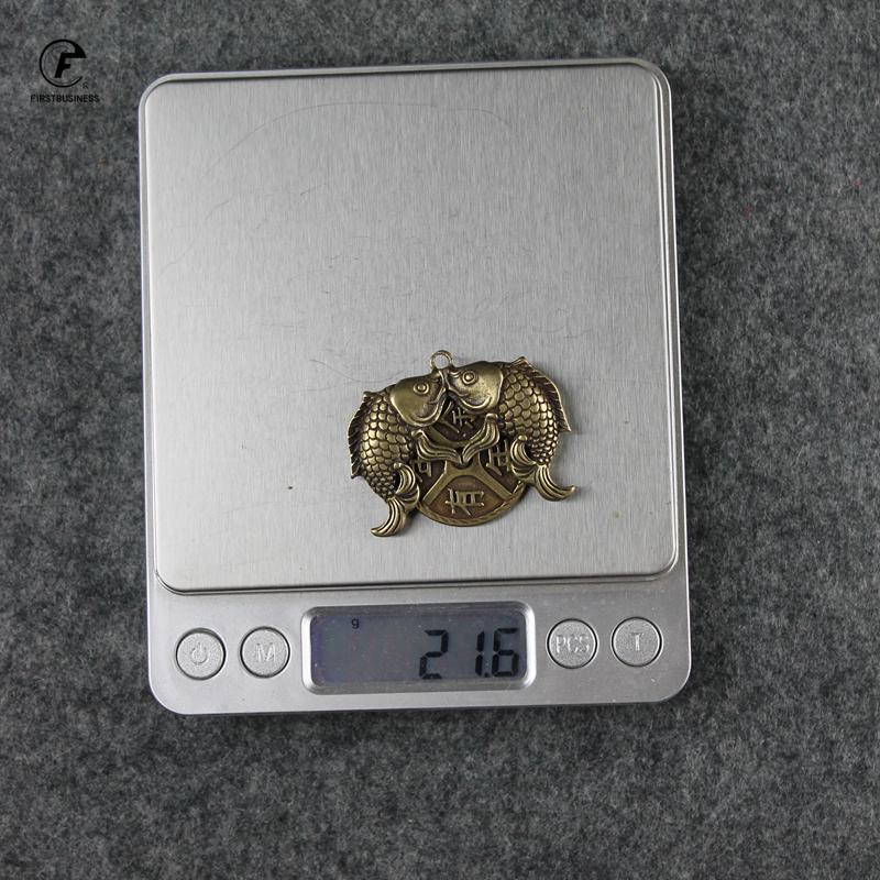 Медные Древнекитайские Вращающееся Колесо Двойная Рыба Карп Фигурки Брелоки для Ключей Автомобиля Подвески Домашние Украшения Ручная Работа Животное Рыба Поделка