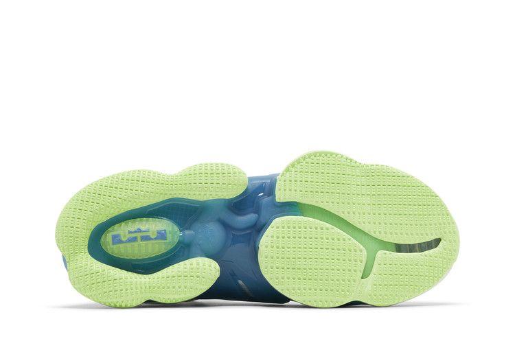 Nike LeBron 19 EP 'Tropical'