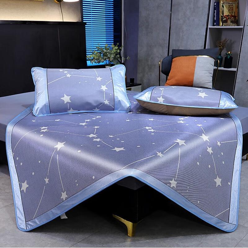

Cartoon Print Foldable Ice Silk Cooling Mat
