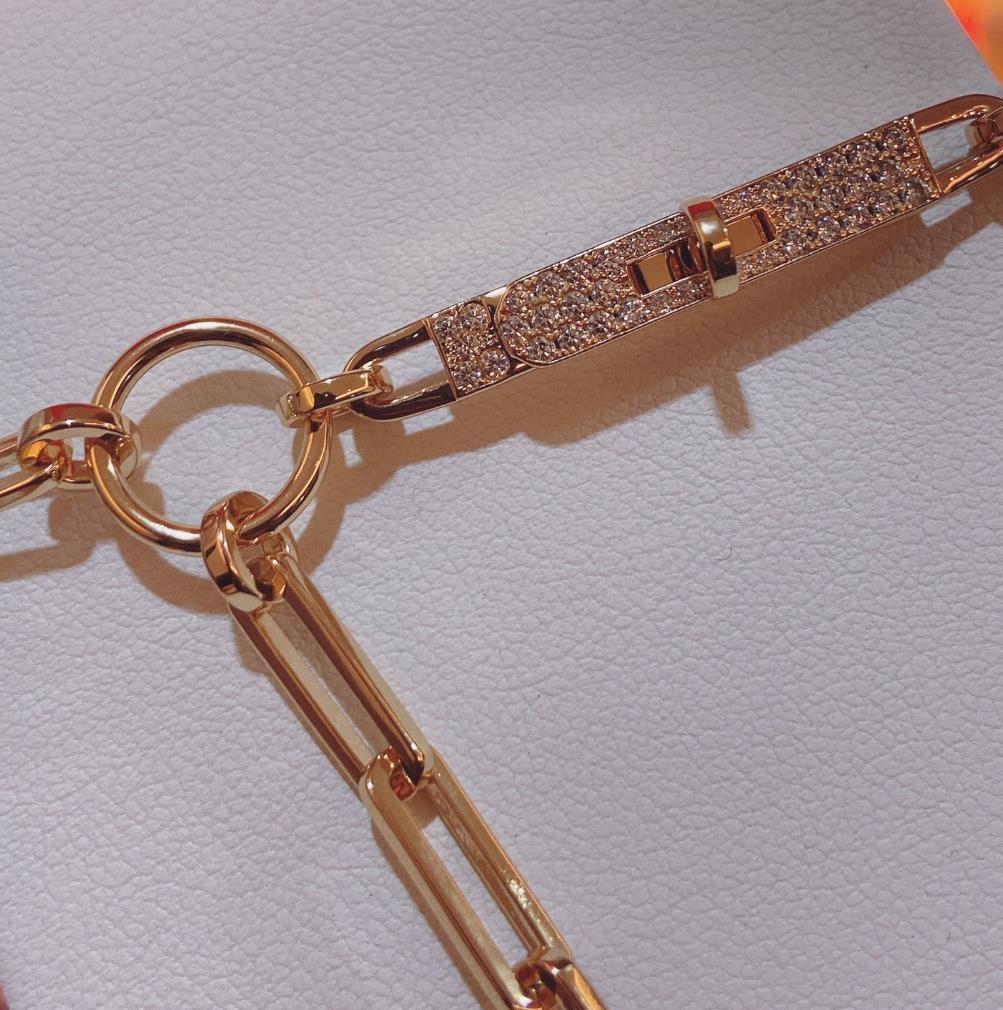 Hot Brand Necklace Gifts For Anniversary Luxury Jewelry For Women Luggage Lock Rose Gold With Lock Charms Engagement Pendant