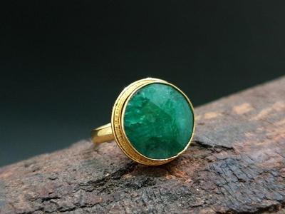 Runder Smaragd-Edelsteinring, Gelbgoldring, Statement-Schmuck, Ring zum Verkauf, Geburtstagsgeschenk, Designer-Ring, 925er-Silberring