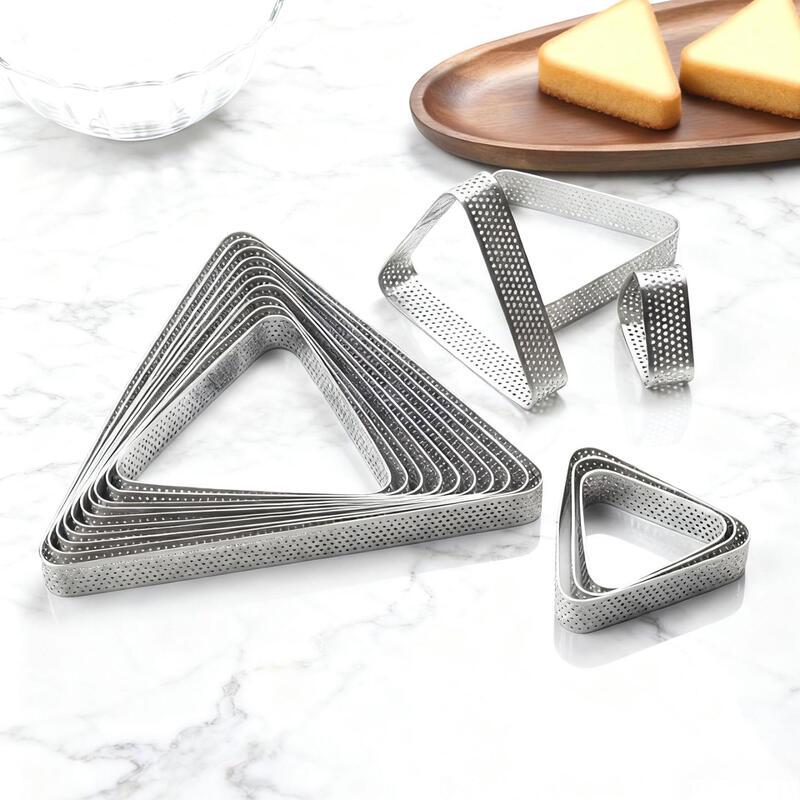 MDNG Triangular Perforated Mousse Ring Set