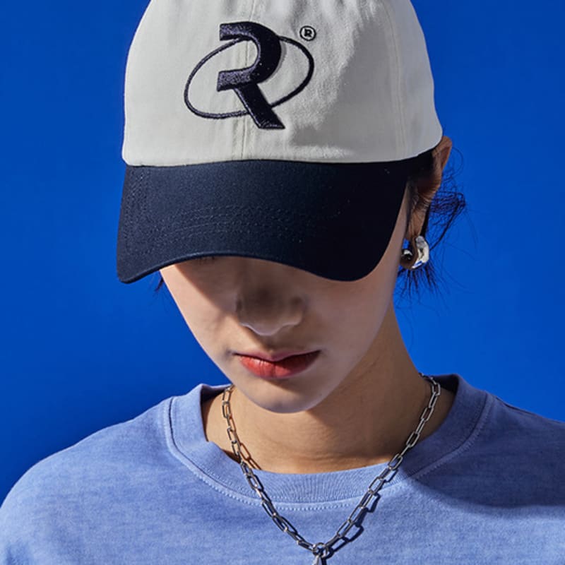 RIGOON STUDIO Planet R Two-Tone Ball Cap (White & Navy)