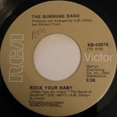 7-Zoll-Schallplatte SUNSHINE BAND - Rock Your Baby / S.O.S. XB02070 RCA Victor, T.K 1976 Kanada Soul/Funk Gebraucht