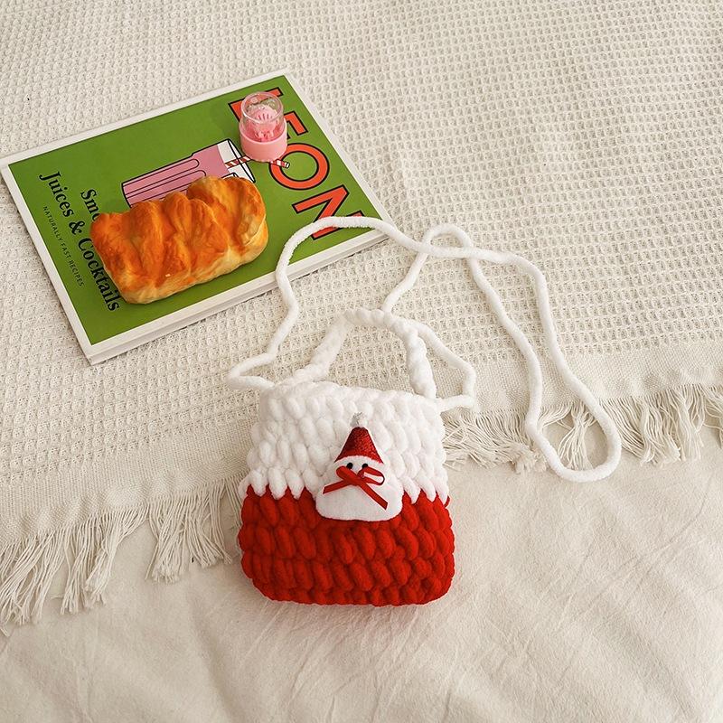 

Small bag new fashion casual foreign style 2025 winter small square bag oblique span bag trend simple personalized change bag белый