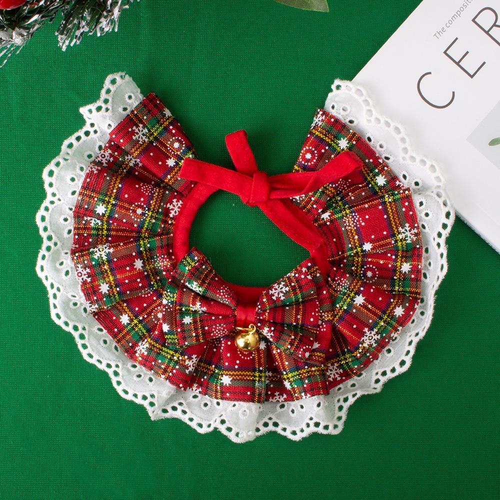 Christmas Pet Scarf Dog Christmas Spit Towel Cat Lace Scarf Bow Bell  Triangle Scarf Bell Decoration Cat Accessory for Dog Puppy 20-25cm