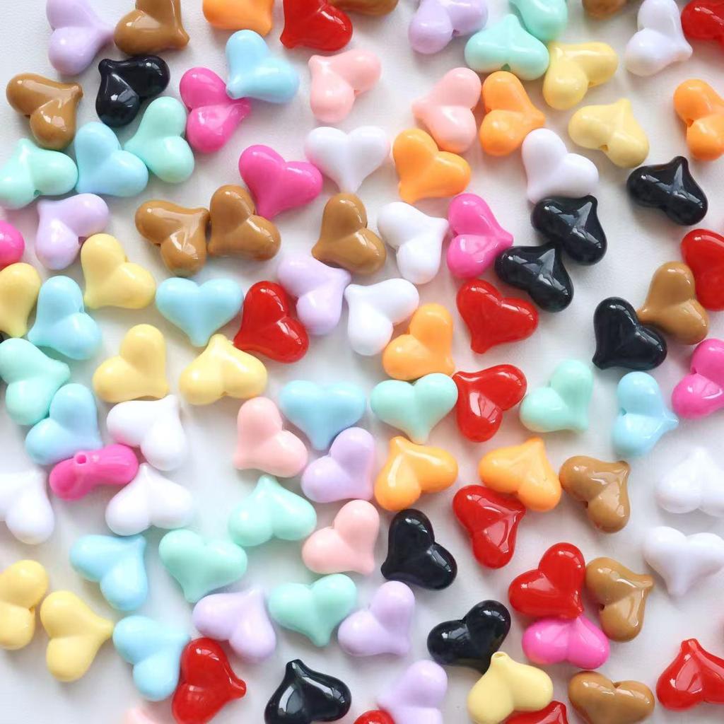 Seven-Color Small Peach Heart Acrylic Beads 11x14mm for DIY Phone Chain Pendants