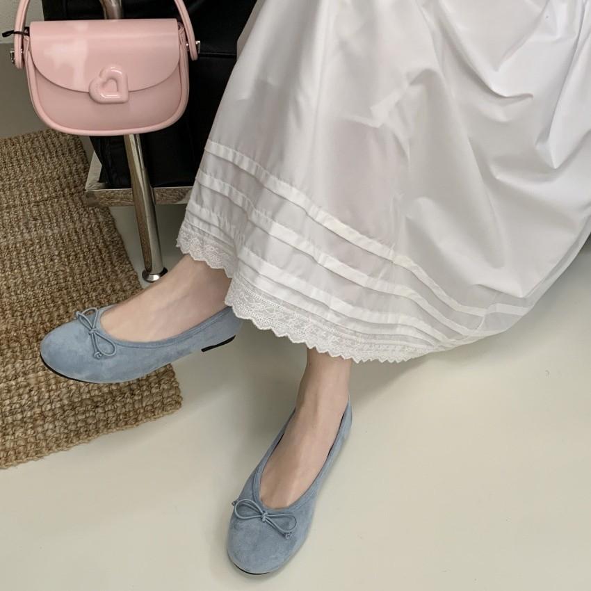 Spring and summer 2025 new bow suede shallow mouth single shoes round head comfortable soft sole not tired feet Doudou women's shoes
