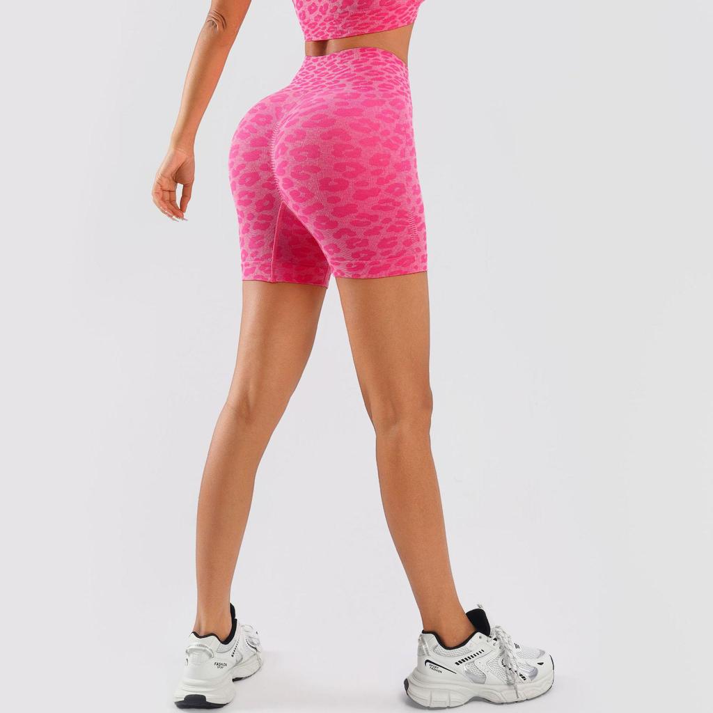 Seamless High-Waist Leopard Print Butt-Lifting Yoga Shorts - Slim Fit Mid-Length Fitness Shorts