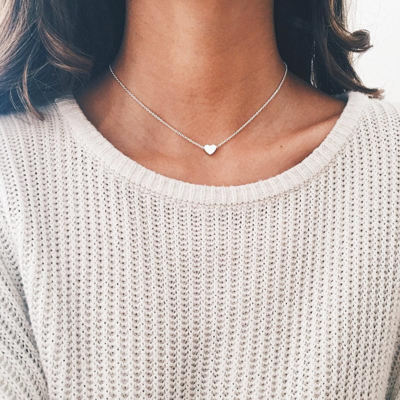Simple and exquisite versatile collarbone chain necklace, alloy peach heart love simple heart necklace