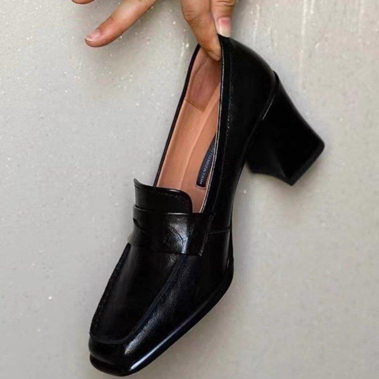 Hot Seller  Fashion Chunky Heel Women s Oes Leather Briti Sle Flat Oxs Autumn New Bla Pointed Toe Faionable Casual Footwear 35
