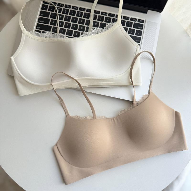 

Lace glutinous integrated cup without steel ring bra, comfortable and breathable nude, fine shoulder straps, cross back underwear XL（85ABC）