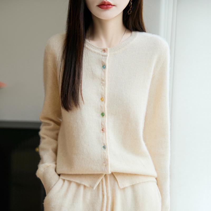 Women's High-End Wool Knit Cardigan: Autumn Round Neck, Loose Long Sleeve Sweater