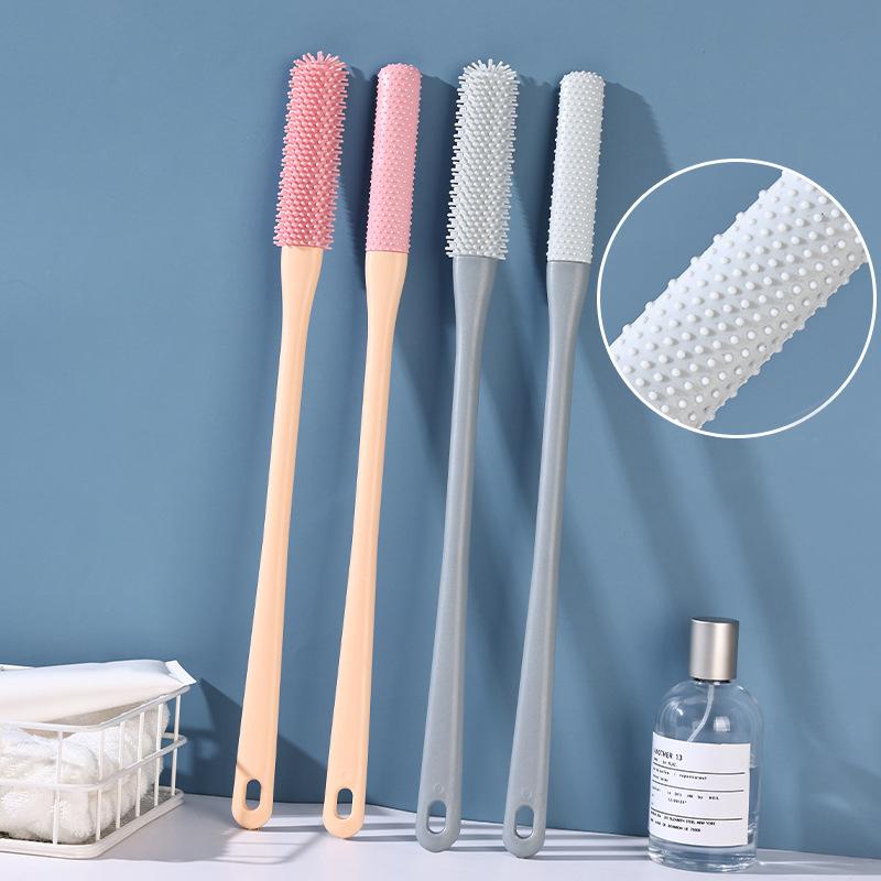 Foot Scrubber Brush Anti-Itch Exfoliating Brush Head Soft Bristles Long Handle Toe Cleaning Brush for Deep Cleaning Easy To Use And Clean Foot