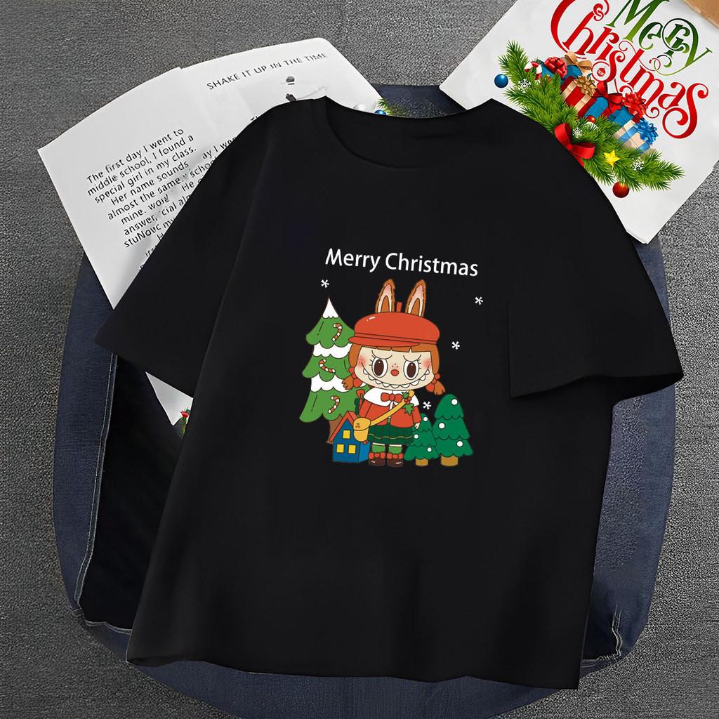 

Трендовая рождественская футболка из хлопка с милым Лабубу 100