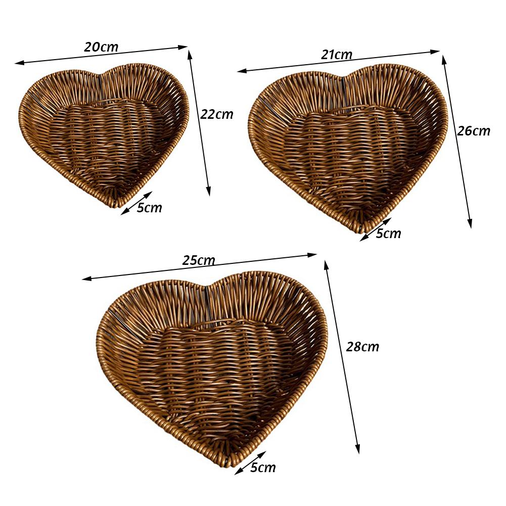 Heart-Shaped Woven Storage Basket Multi-Uses Simulation Rattan Desktop Baskets For Bread Fruit Restaurant Serving Display Basket