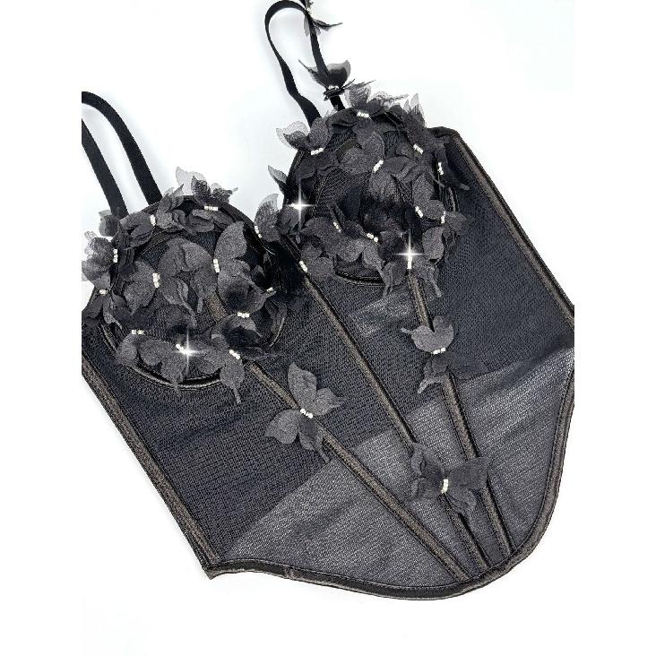 Corsets, Fashionable and Elegant Women's Clothing