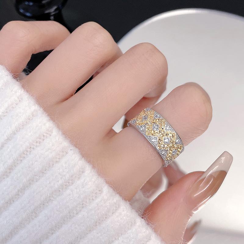Gold Hollow Pattern Retro Open Ring High Sense Medieval Two-Color Classical Court Style Zircon Ring