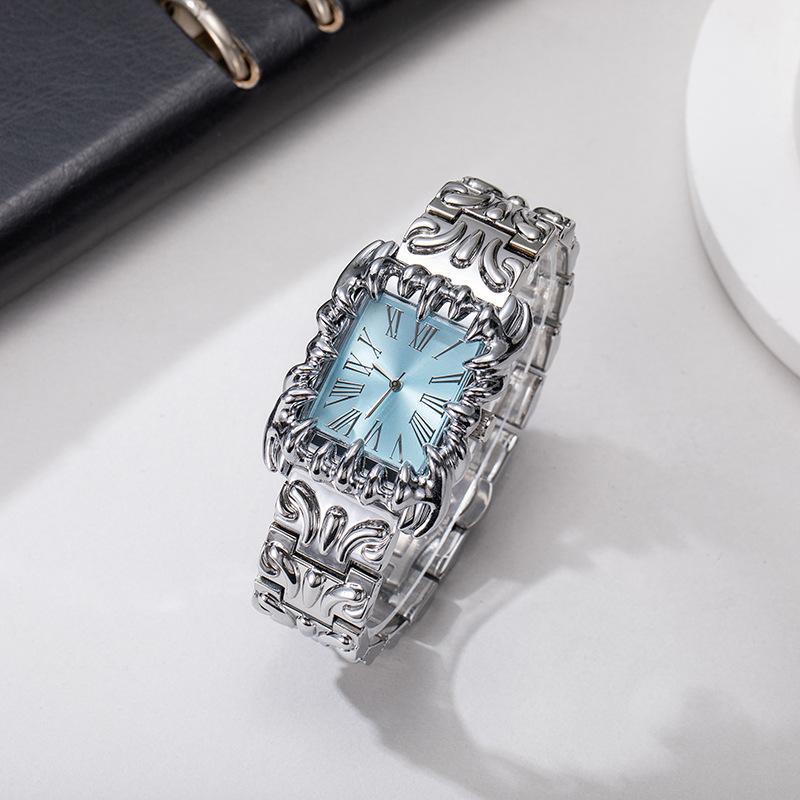 Square Claw Millennium Watch Men'S Retro Style Y2K Special-Shaped Tide Brand Quartz Watch