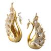 Couple Swan Ornaments Exquisite Resin Swan Couple Figurines Collectable Decorations for Living Room Wine Cabinet Wedding Gifts