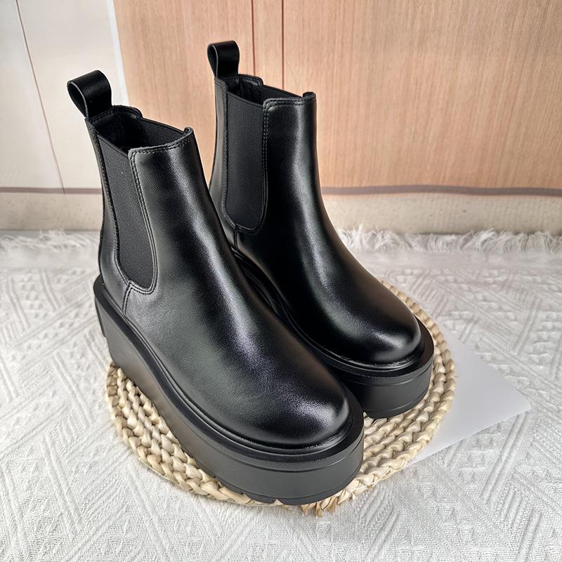 

Su Yinyin has the same round head thick-soled Martin boots for women s British style thick heel thin boots Chelsea short boots cigarette boots 35