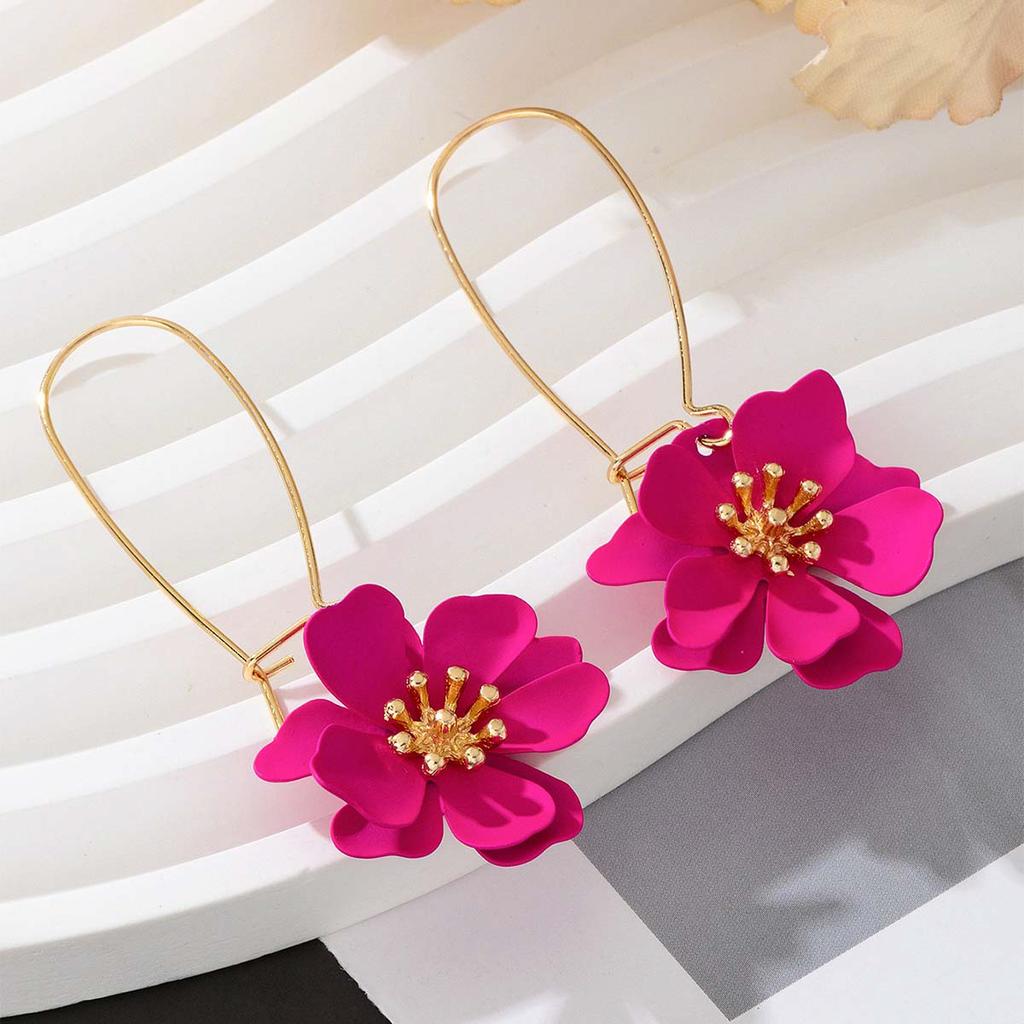 Blumenohrringe für Damen, mit einem süßen und frischen Temperament, modisches und vielseitiges Blumenschmuckgeschenk