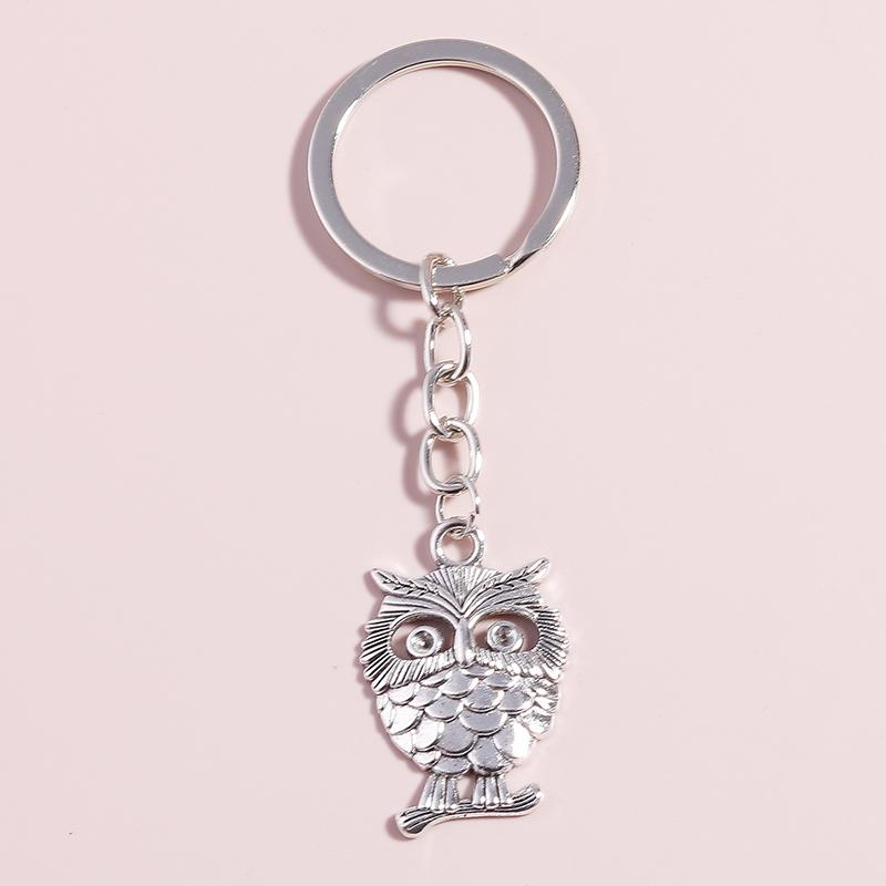 Lovely Alloy Butterfly Keychain Metal Animal Keyring Pendants for Key Holder Handbag Decor Charms DIY Jewlery Gifts
