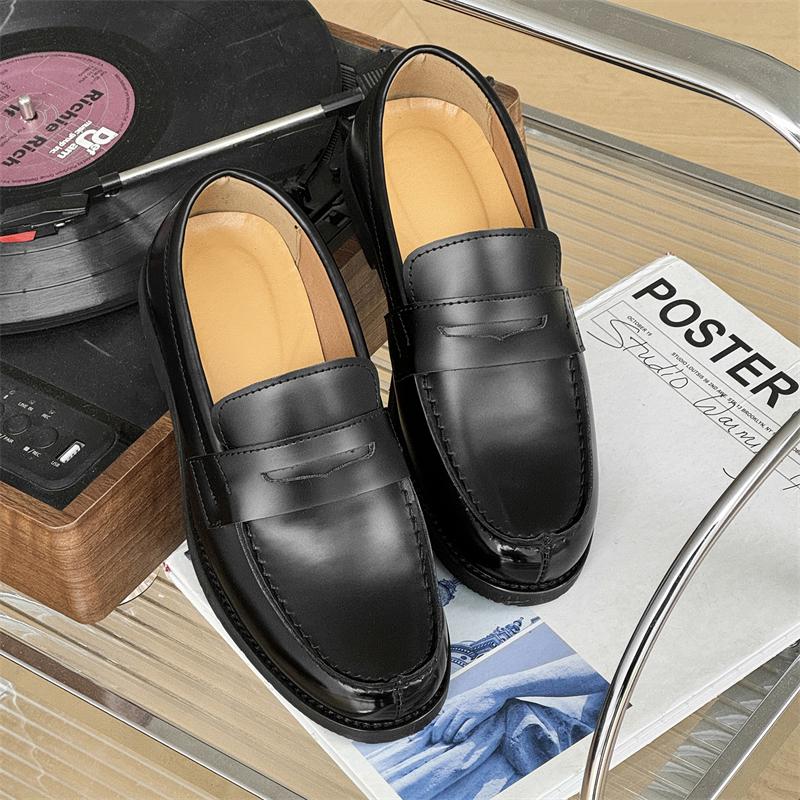 Fashion British Style Leather Mens Casual Shoes Formal Business Loafers Wedding Dress Slip on Flats Driving Shoes Mocassin Walking Shoes