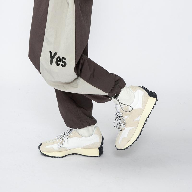 New Balance 327 Moonbeam White Navy Sneakers MS327RF1