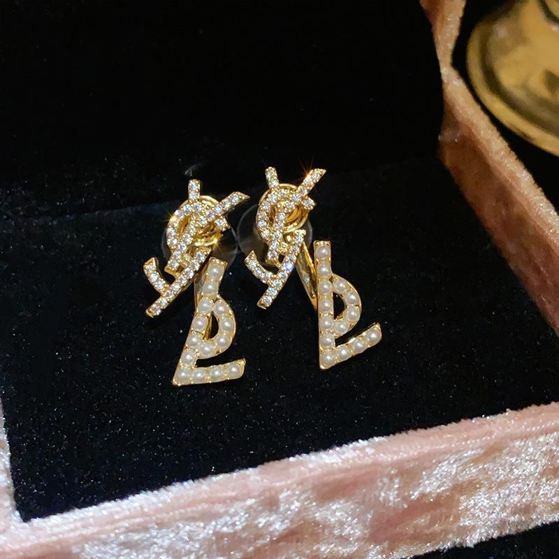 Silver Needle Luxury Zircon Flower & Butterfly Pearl Earrings - High-End French Retro Autumn/Winter Style
