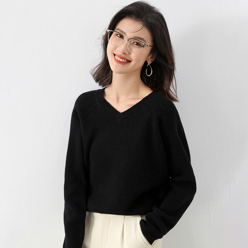 MOKANA Women's Elegant V-Neck Wool Sweater