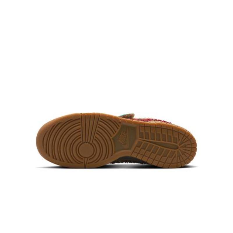 Nike Dunk Low Panda-Monium Green Curry IB2263-300 Unisex