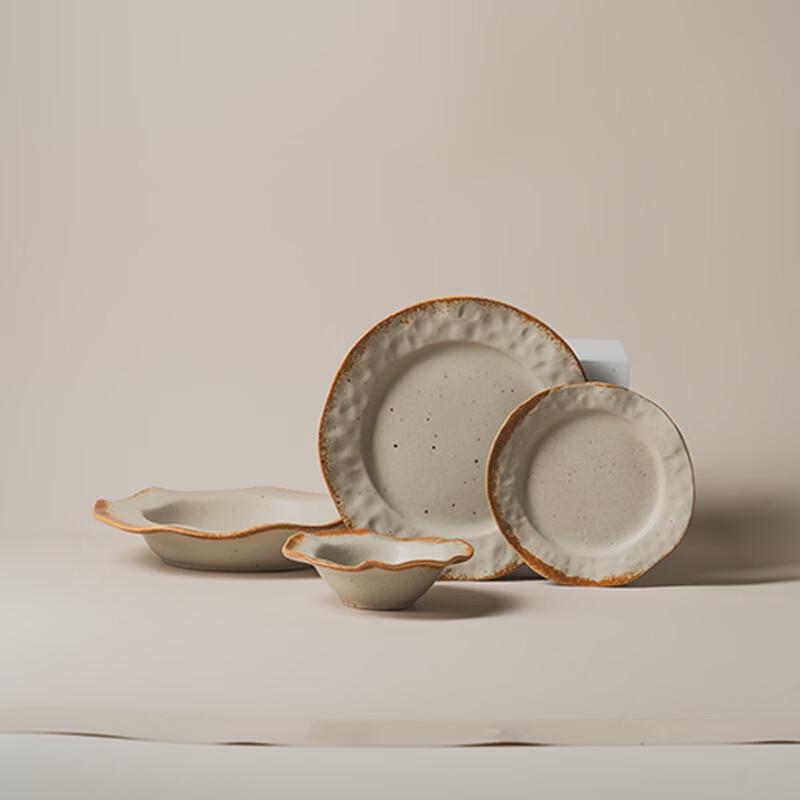 Ru Han Coarse Pottery Straw Hat Plate
