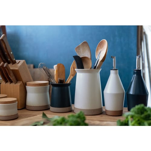 KINTO CLK-211 Oil Bottle, 300ml, Black, 29708