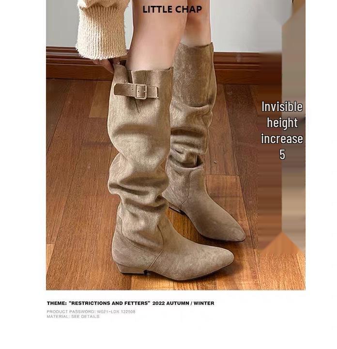 

Ботфорты-слоучи для миниатюрных женщин с 5-сантиметровым скрытым массивным каблуком и заостренным носком. Size 36 хаки