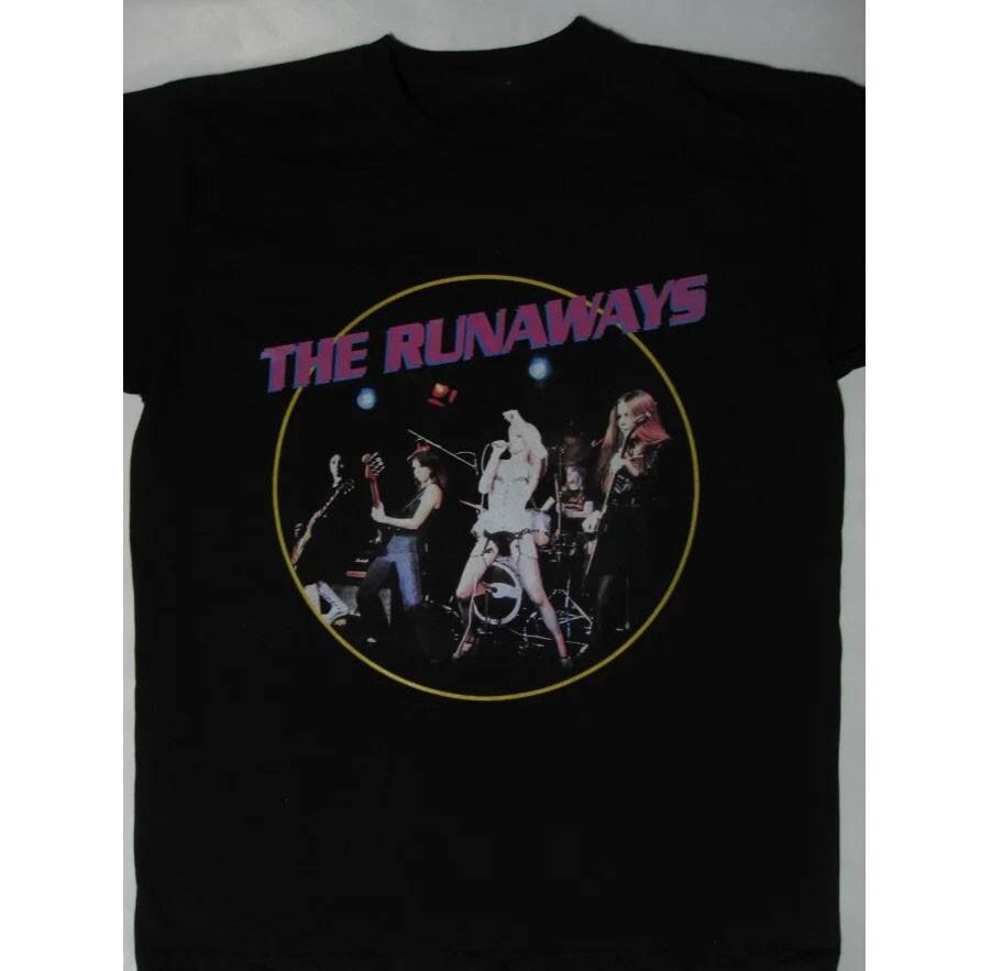 VTG The Runaways Band T-shirt Black Shirt Short Sleeve All size S-5XL HRT59 Unisex T-Shirt S