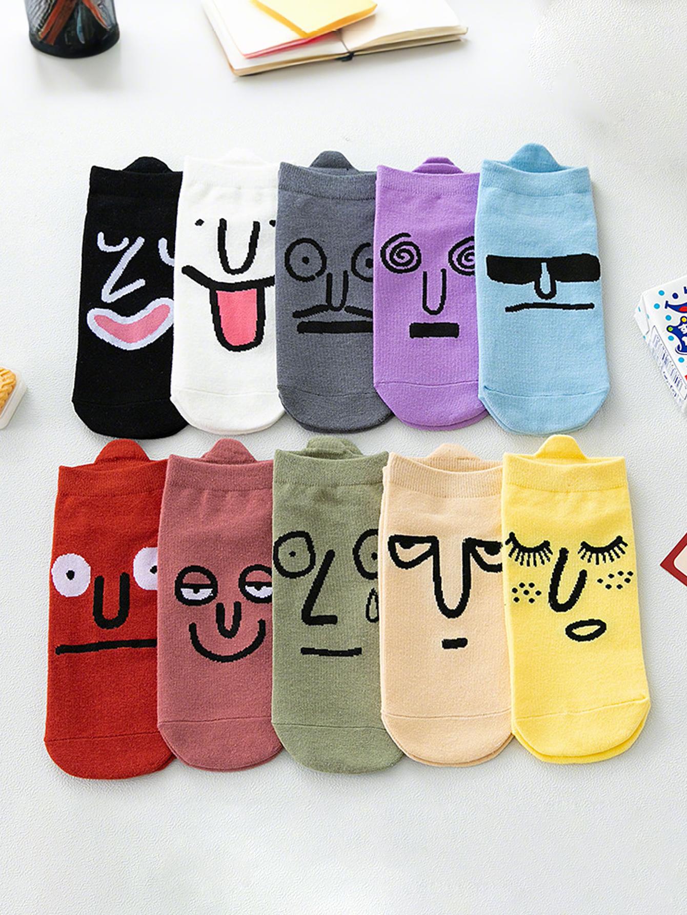 

5 pairs of randomly loadedstyle funny personality Women s socks One Size