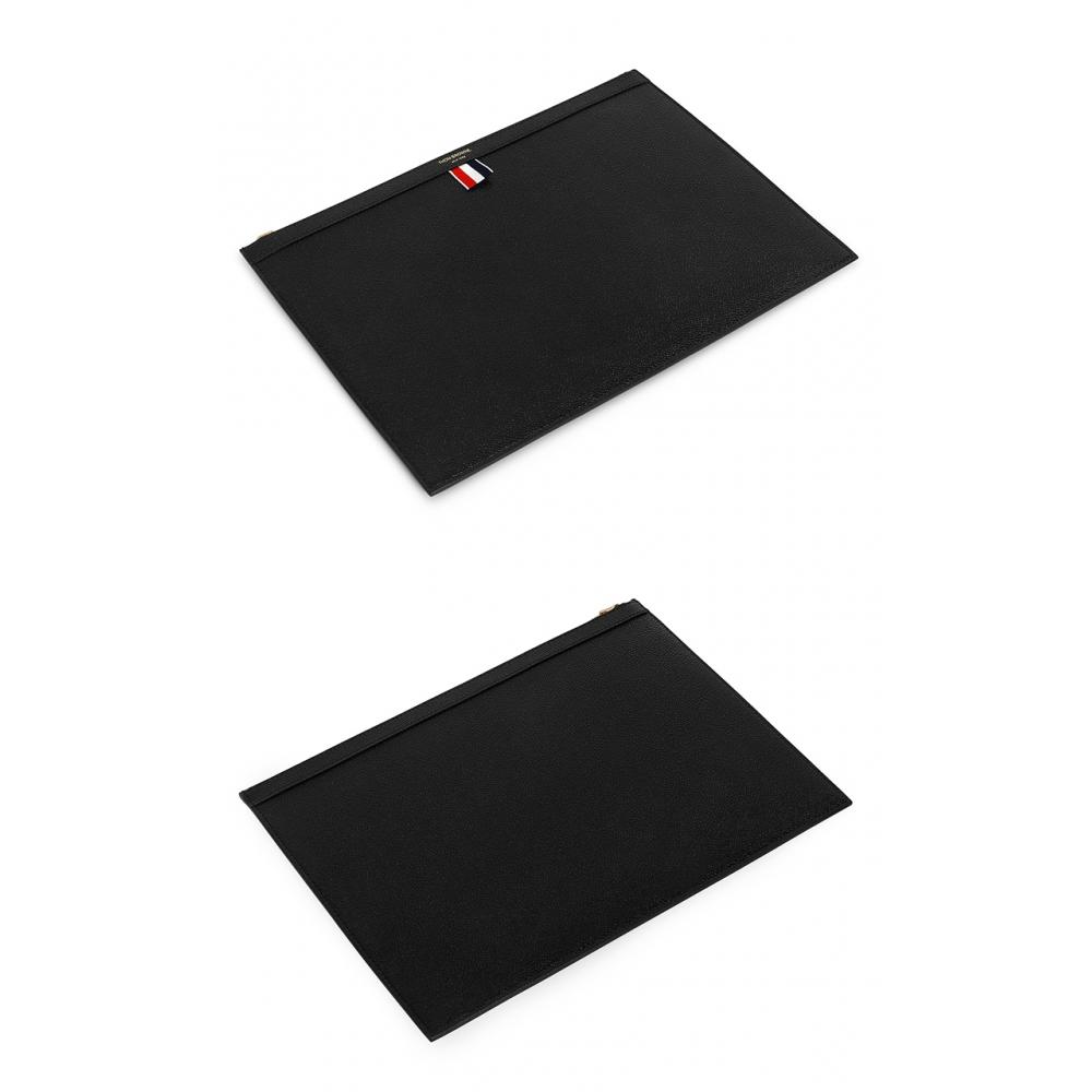 Tom Brown Mac021l 00198 001 Pebble Grain Three Line Tab Medium Clutch Bag