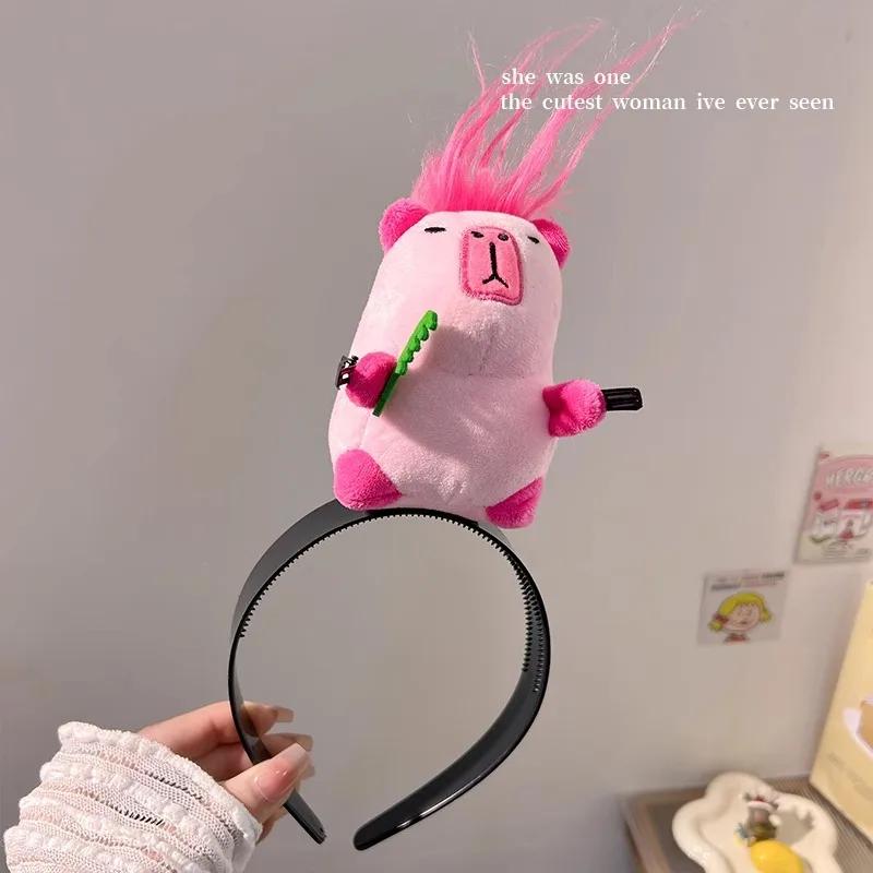 

Capibara Hair Decor Capybara Headband Birthday Gift Combing Freak Toy Gift for Kids Hair Decoration Accessories Party Supplies рожевий