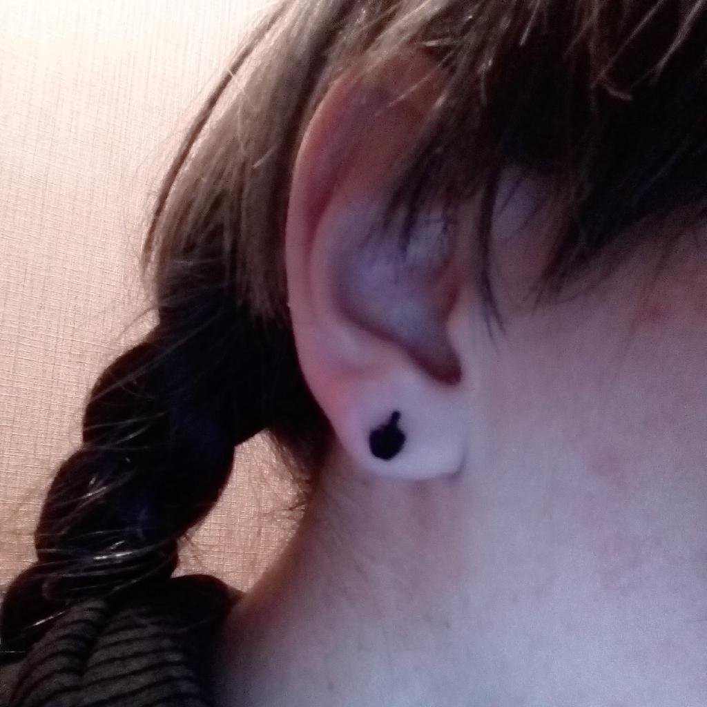 Punk Cool Stainless Steel Ear Jewelry Studs Earring Women Man Cute Small Finger Hand Studs Earrings