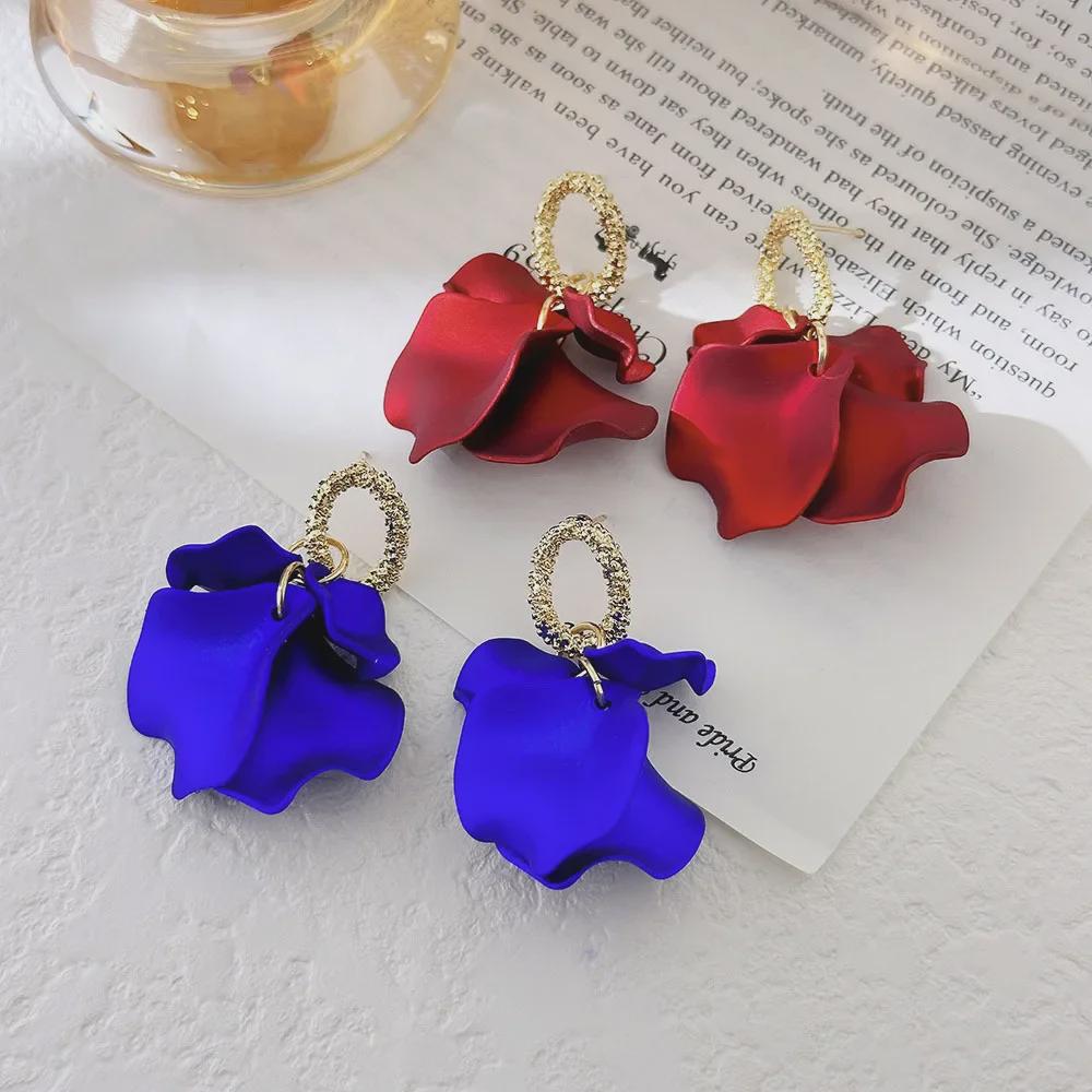 Silver Needle Blue Enamel Petal Earrings - Elegant Niche Design Studs