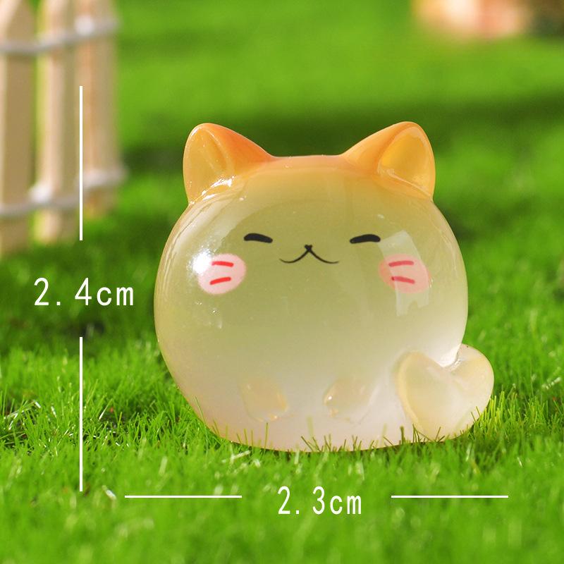 Cute Luminous Kitten Micro-landscape Desktop Ornament, Long-tailed Cat Car Decoration Accessory