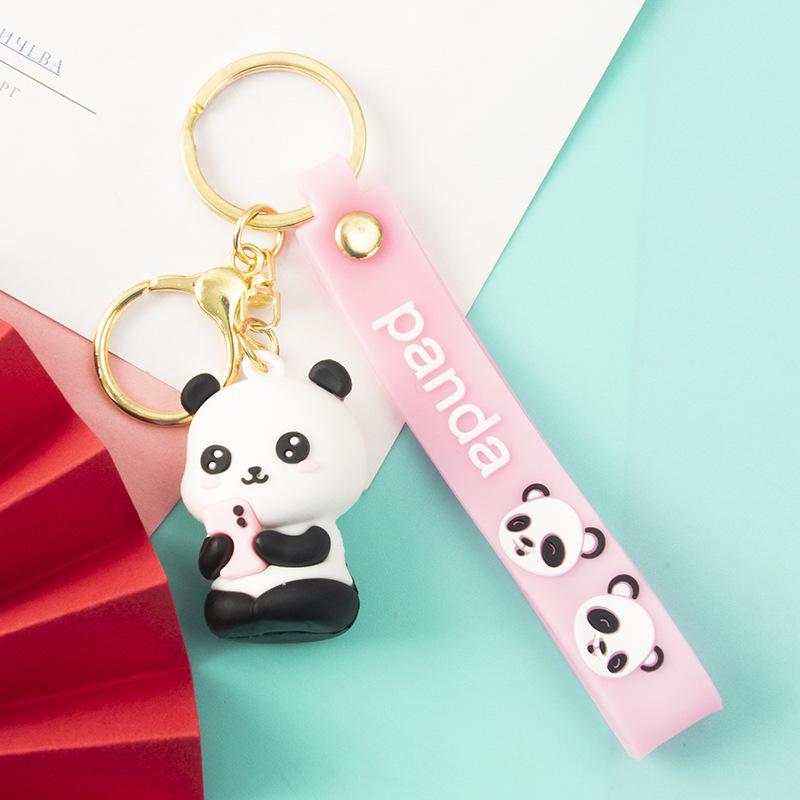 Sichuan Panda Bamboo Keychain Ornament: Cute Chengdu Zoo-Inspired Small Gift