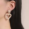 Korean Version of Simple Temperament, Imitation Pearl Hollow Love, Daily Versatile Commuter Earrings, Lady Gentle Women's Style