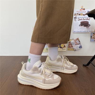 Wersja Koreańska Modne Damskie Buty 2024 Wiosna Lato Nowy Styl Wszechstronne i Wygodne Casualowe Sneakersy na Grubej Podeszwie Kobiety
