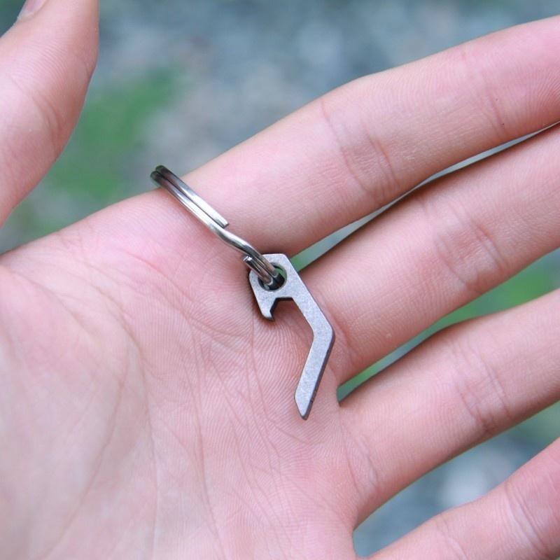 New EDC Gear Mini Lightweight Bottle Beer Opener Keyring Pocket Tool Utility Gadget Outdoor Camp Hike